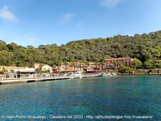 Cavalaire-sur-Mer dimanche 25 octobre 2020 12:21:49 