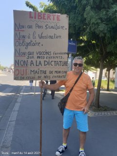 Tours... manif du samedi 14 août 2021 samedi 14 août 2021 15:03:30 
