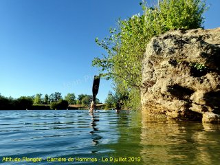 Hommes mardi 9 juillet 2019 18:53:15 