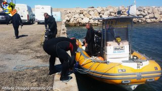 Marseille lundi 2 mai 2016 11:03:12 