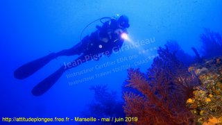 Marseille dimanche 2 juin 2019 08:44:44 