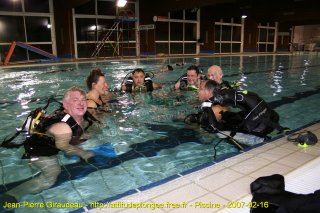 web-piscine_20070216_seniors_070