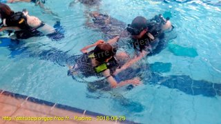 Piscine lundi 25 juin 2018 20:40:17 