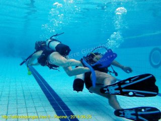 Piscine lundi 25 juin 2018 19:37:07 