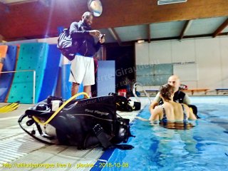 Piscine lundi 8 octobre 2018 20:10:48 