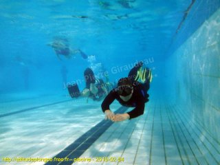 Piscine lundi 4 février 2019 20:29:52 