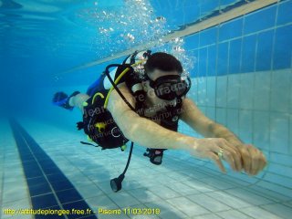 Piscine lundi 11 mars 2019 20:46:31 