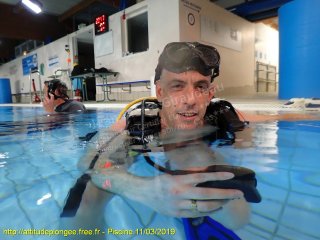 Piscine lundi 11 mars 2019 20:47:33 