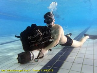 Piscine lundi 11 mars 2019 21:03:18 