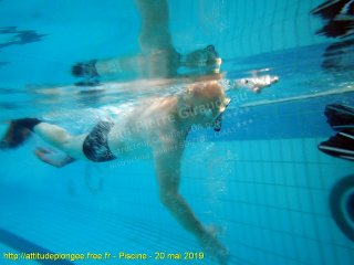 Piscine lundi 20 mai 2019 20:11:54 