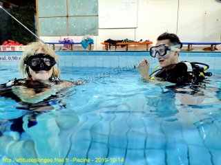 Piscine lundi 14 octobre 2019 20:19:57 