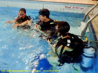 Piscine lundi 18 novembre 2019 20:35:55 
