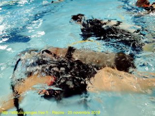 Piscine lundi 25 novembre 2019 20:42:34 