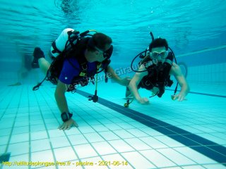 Piscine lundi 14 juin 2021 20:33:13 