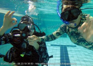 Piscine lundi 6 février 2023 21:12:37 