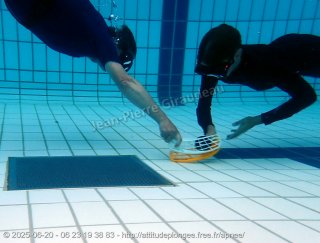 Piscine vendredi 20 juin 2025 19:22:30 