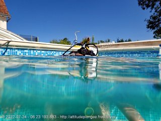 Piscine dimanche 24 juillet 2022 10:51:11 